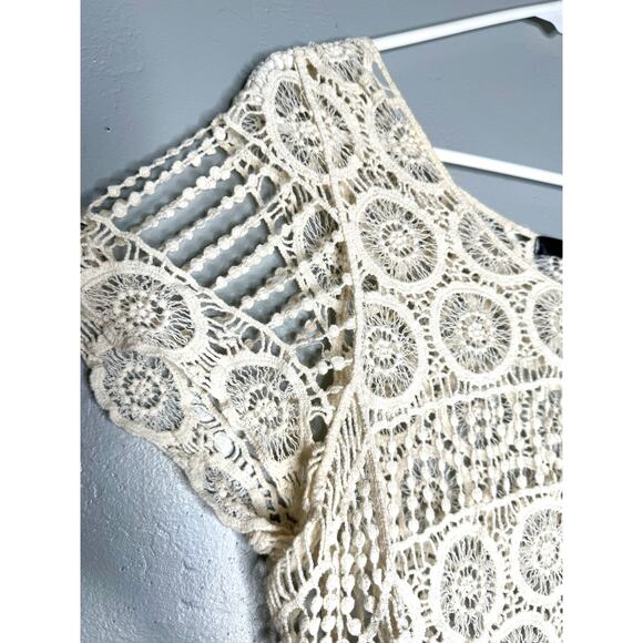 Cream Crochet Fringe Top – Boho Style - Picture 3 of 5